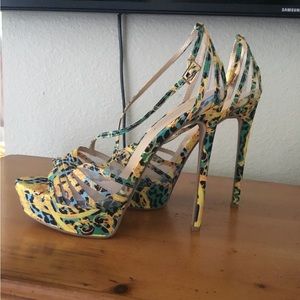 Brand new never worn sexy heels